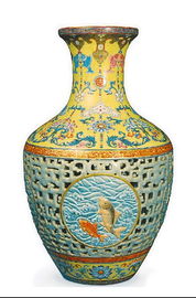 2010年中國文物藝術品拍賣市場 成交額突破502億，億元拍品引領風潮